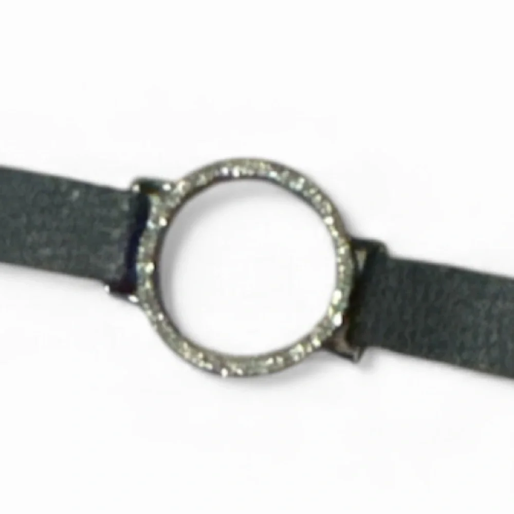 Black Leather Glitzy Silver Circle Bracelet Size OS Adjustable
